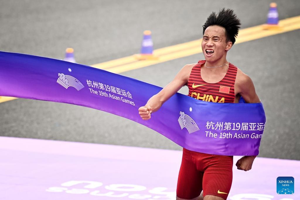 成为检验他